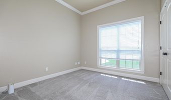 4006 Edgewater Dr, Benton, AR 72109
