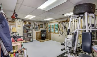 608 Manor Ct, Altoona, WI 54720