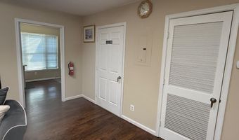 4326 EVERGREEN Ln SUITE D, Annandale, VA 22003