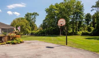 418 BEAUMONT Cir, West Chester, PA 19380