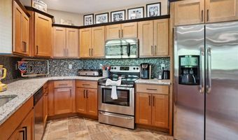2055 Silver Maple Trl, North Liberty, IA 52317