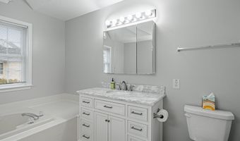 206 BOLTON Ct, Ambler, PA 19002