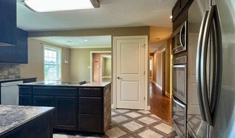 3810 N Rainbow Farm Rd, Bentonville, AR 72713
