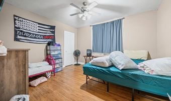 914 State St, Belle Fourche, SD 57717