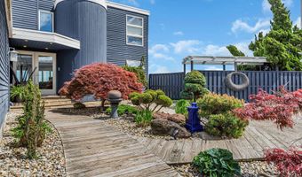 265 Cypress Dr, Bayville, NJ 08721