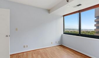 1805 CRYSTAL Dr #913S, Arlington, VA 22202
