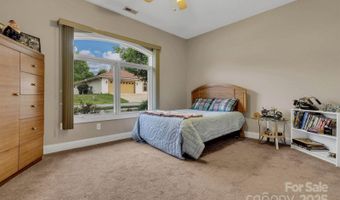 44 Pacifico Dr, Asheville, NC 28806