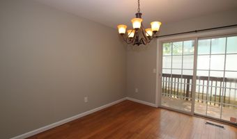 22 Main St 5-32, Danbury, CT 06810