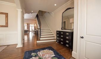 1059 E Paces Ln NE, Atlanta, GA 30326