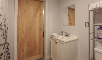 53 Lincolnville Ave, Belfast, ME 04915