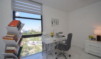 20301 W Country Club Dr 930, Aventura, FL 33180