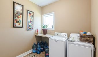 1642 S 11th St, Adel, IA 50003