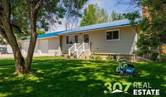 153 E 1st St N, Cowley, WY 82420