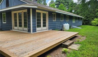 35 Sylvan St, Avon, CT 06001