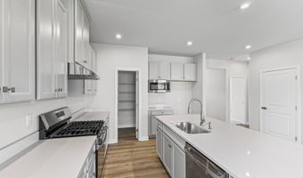 914 Marble Blvd, Avon, IN 46123