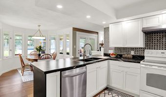 432 W 500 N, Anderson, IN 46012