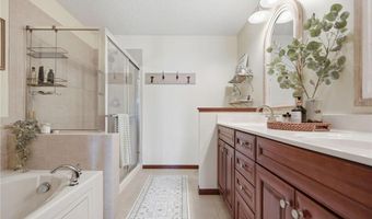6658 145th St W 3070, Apple Valley, MN 55124