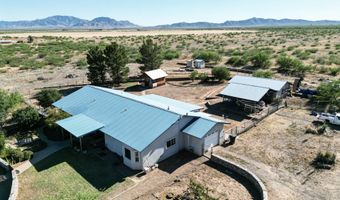 4979 N Main St, Cochise, AZ 85606