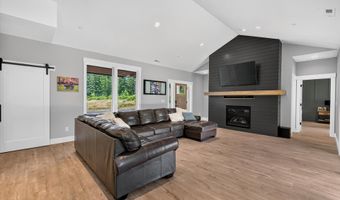22404 S FOREST PARK Rd, Beavercreek, OR 97004