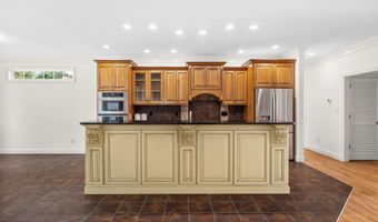 203 Heighton Ct, Alcoa, TN 37701