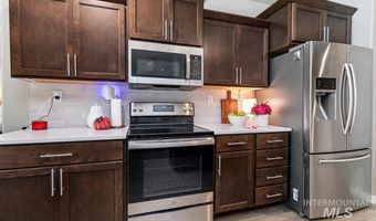 7680 W Blackberry Ct, Boise, ID 83709