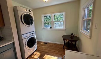904 N Academy St, Ahoskie, NC 27910
