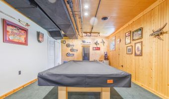 210 Evergreen Dr, Batesville, IN 47006