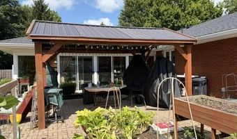 315 S Park Dr, Ada, OH 45810