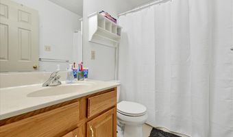 4195 FALLOW Dr, Hampstead, MD 21074