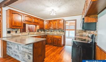 2105 N St St, Aurora, NE 68818