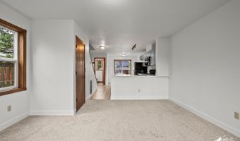 424 E Manor Ave, Anchorage, AK 99501
