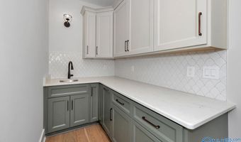 20859 Lakewood Dr, Athens, AL 35611