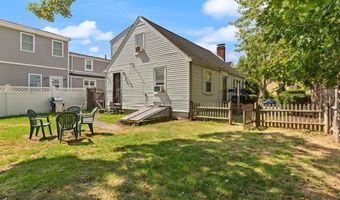 79 Park St, Arlington, MA 02474