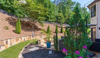 150 Fallen Leaf Ct, Alpharetta, GA 30005