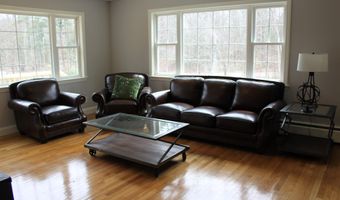 20 Water St, Boscawen, NH 03303