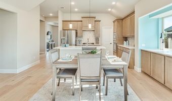 210 Comanche Trl, Alvarado, TX 76009