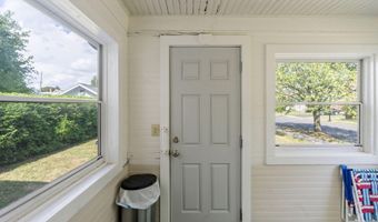 185 Whitehall Rd, Albany, NY 12209