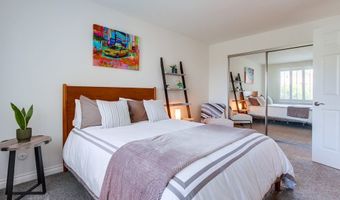7411 Brava St, Carlsbad, CA 92009