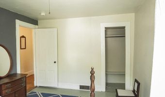 25 Charles St, Belfast, ME 04915
