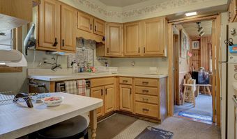 1738 N ERB St, Appleton, WI 54911