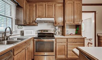 1982 Northmont Dr, Asheboro, NC 27205