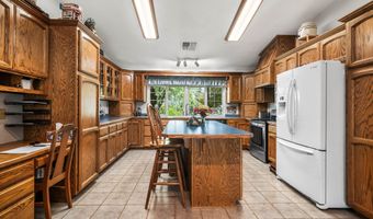 16770 Scout Ave, Anderson, CA 96007