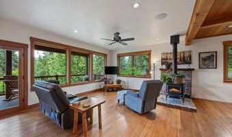 158 McCaffery Lookout Trl, Bigfork, MT 59911
