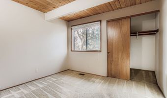 7968 SW SCHOLLS FERRY Rd, Beaverton, OR 97008