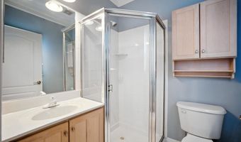 19925 AUGUSTA VILLAGE Pl, Ashburn, VA 20147