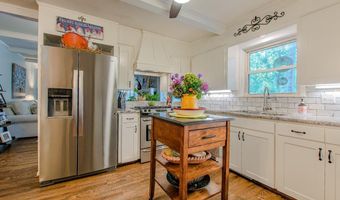 2003 Lynnwood Dr, Benton, AR 72015
