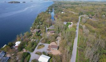 26633 Kring Point Rd, Alexandria Bay, NY 13607