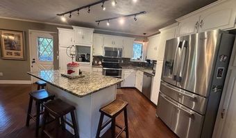 50 Whippoorwill Ln, Batesville, AR 72501