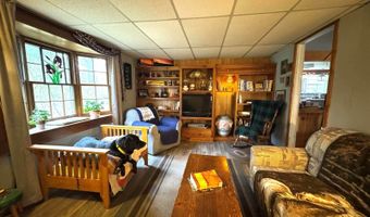 7 Howard Siding Ln, Abbot, ME 04406