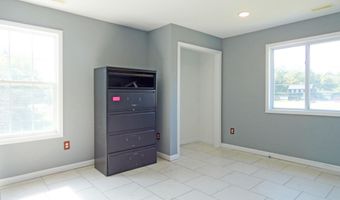 396 N Main St, Barnegat, NJ 08005